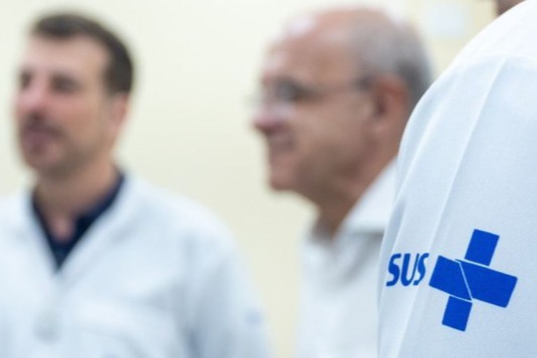 Ministério da Saúde amplia em 92% número de bolsas para formação de especialistas na área da saúde